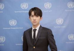 易烊千玺吃瓜娱乐圈,娱乐圈吃瓜背后的故事